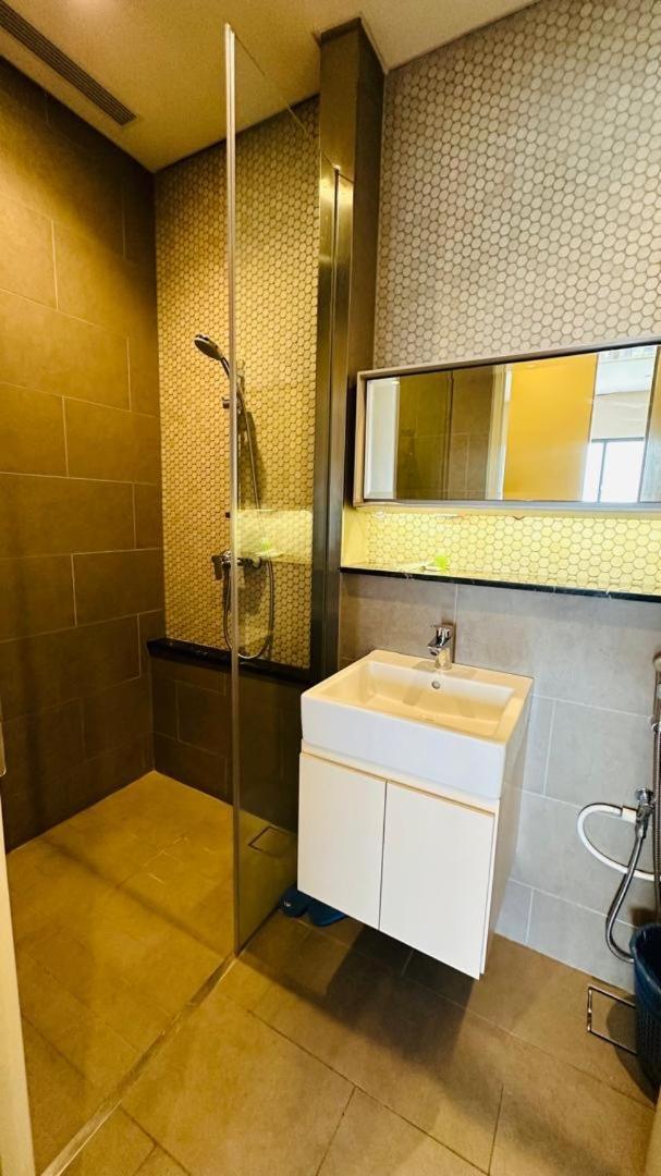 Lucentia Residents At Bbcc Lalaport Bukit Bintang Apartment Kuala Lumpur Exterior photo
