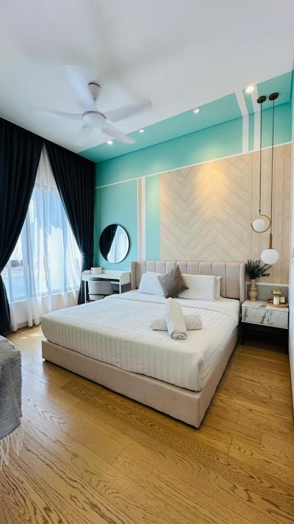 Lucentia Residents At Bbcc Lalaport Bukit Bintang Apartment Kuala Lumpur Exterior photo