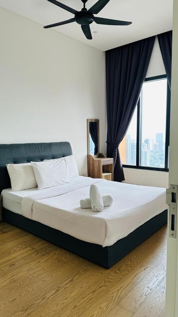 Lucentia Residents At Bbcc Lalaport Bukit Bintang Apartment Kuala Lumpur Exterior photo